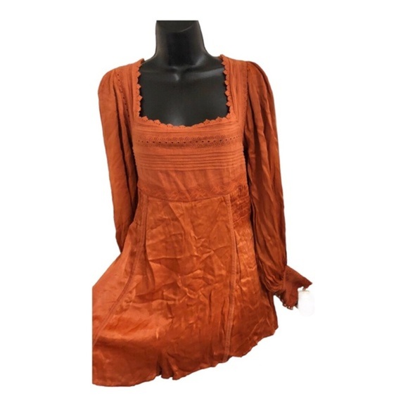 Free People burnt orange boho crochet lace look buttoned cuff sleeve Romper sz10